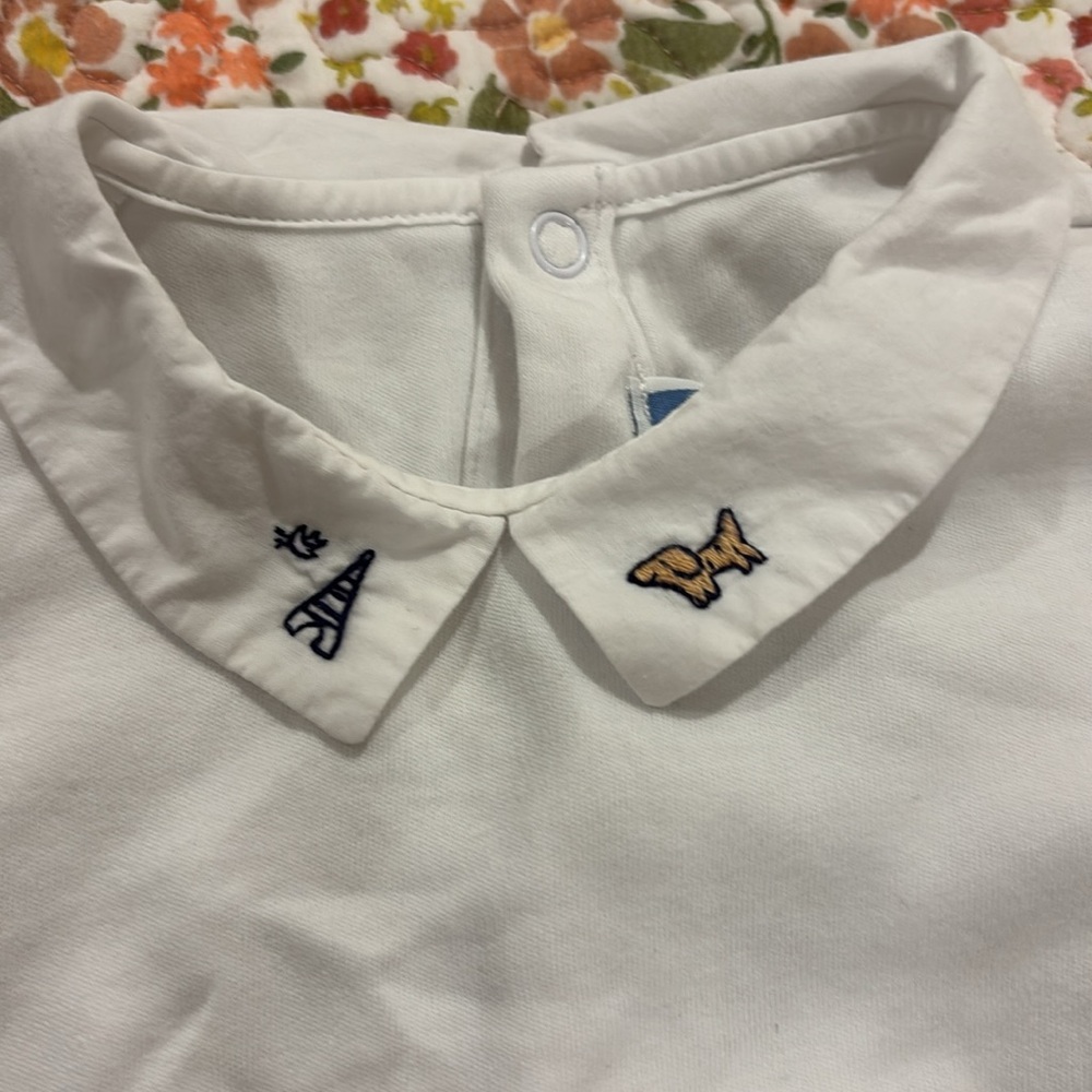 Jacadi Paris 12M White Long Sleeve Bodysuit with Peter Pan Collar - Picture 2 of 4